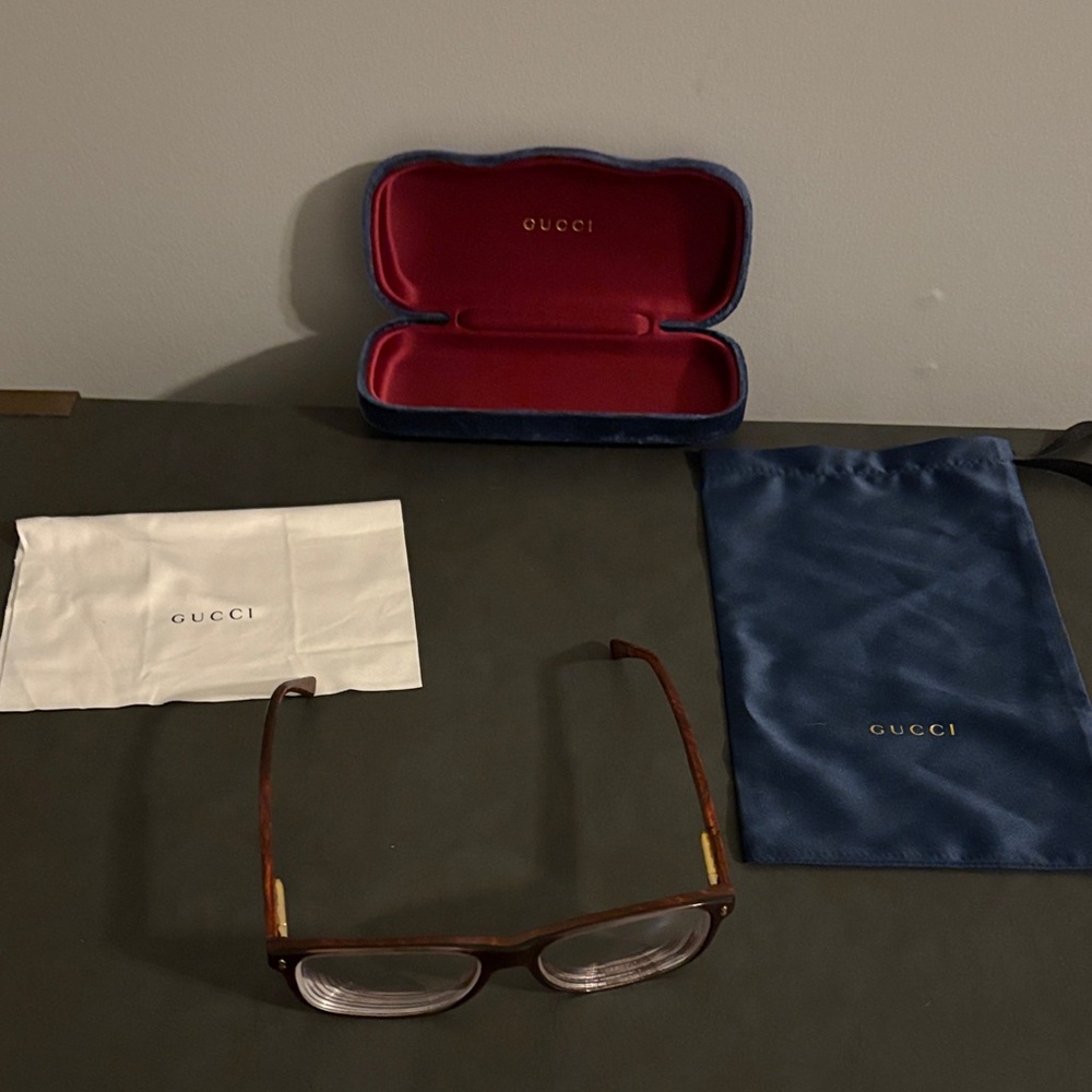 Gucci Dark Brown Designer Frames - unisex (AUTHENTIC) gently used prescription. - Picture 8 of 9
